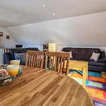 度假居 2 Bedroom Gorgeous In *