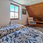 2 Bedroom Gorgeous In