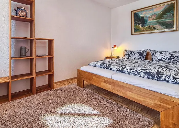 2 Bedroom Awesome In *